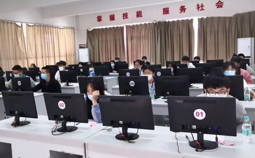 2020年全國(guó)高職院校信息素養(yǎng)大賽 福建賽區(qū)復(fù)賽與決賽的計(jì)算機(jī)信息技術(shù)咨詢(xún)服務(wù)亮點(diǎn)解析